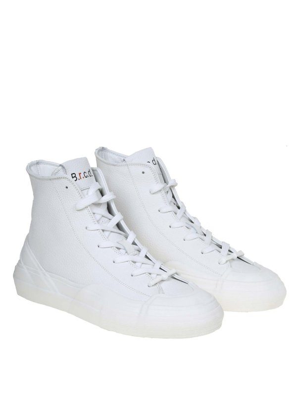 leather sneakers 
