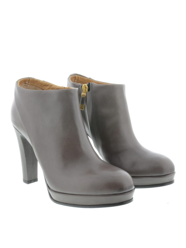 alberto fermani ankle boots