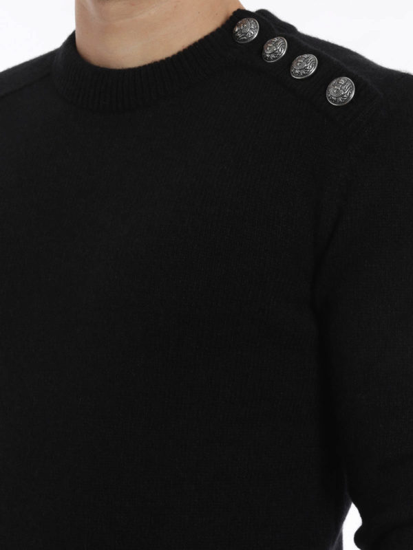 sweater with buttons on neck