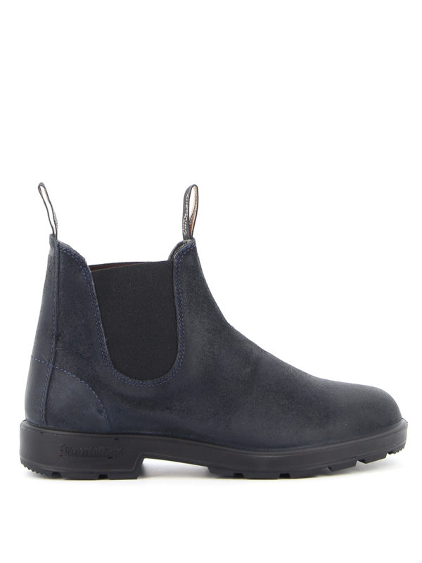 blundstone navy suede