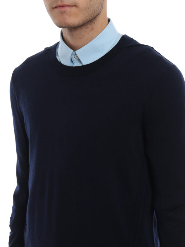 navy blue burberry sweater