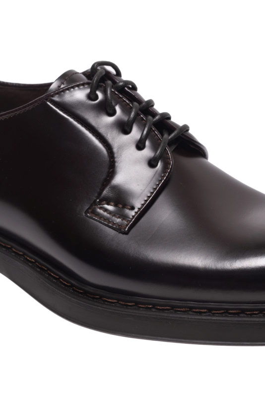 Burgundy polished leather lace-up Derby shoes shop online: Doucal