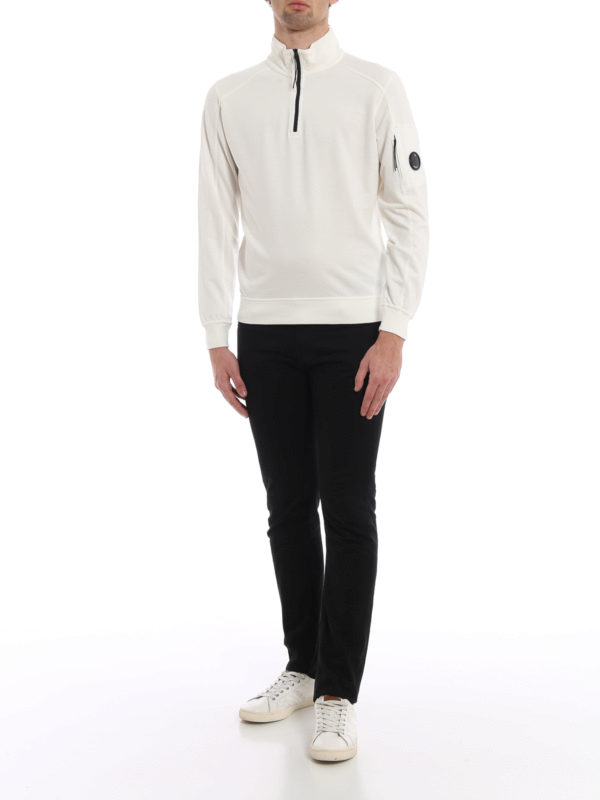 White cotton sweatshirt with porthole 