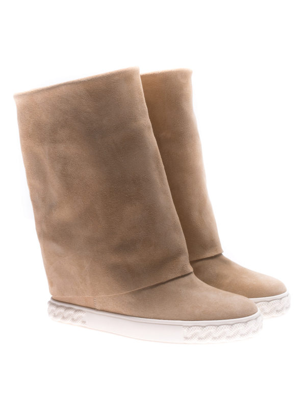 casadei boots beige