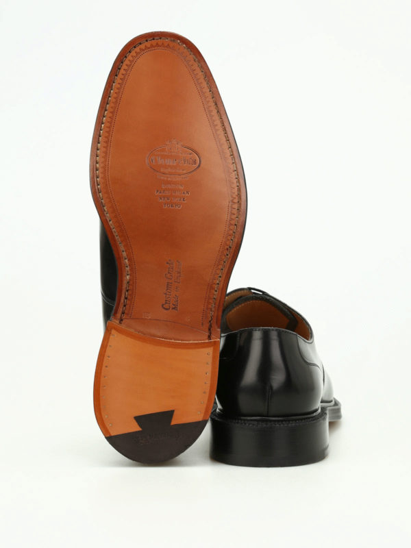 Classic shoes Church's Lancaster polished binder shoes