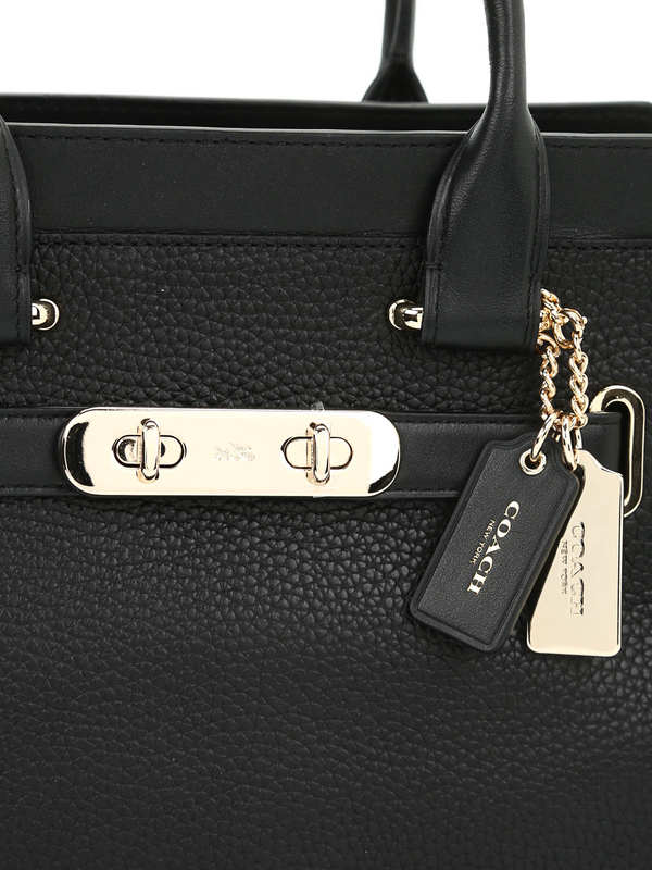 coach swagger carryall