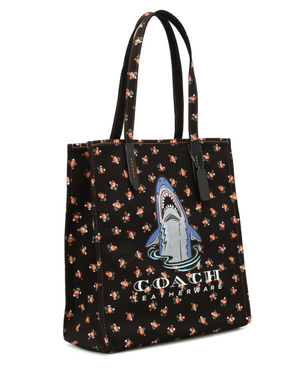 sharky tote coach