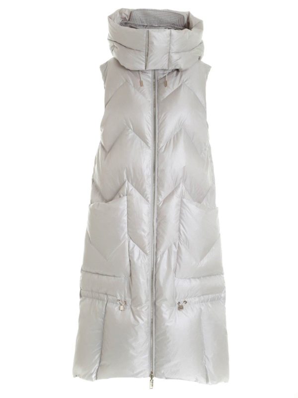 beige sleeveless puffer jacket