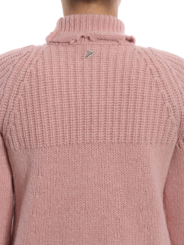 Alpaca blend antique rose turtle neck 