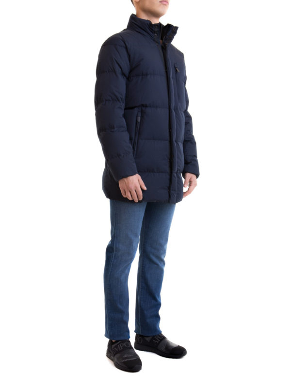Water repellent padded coat 