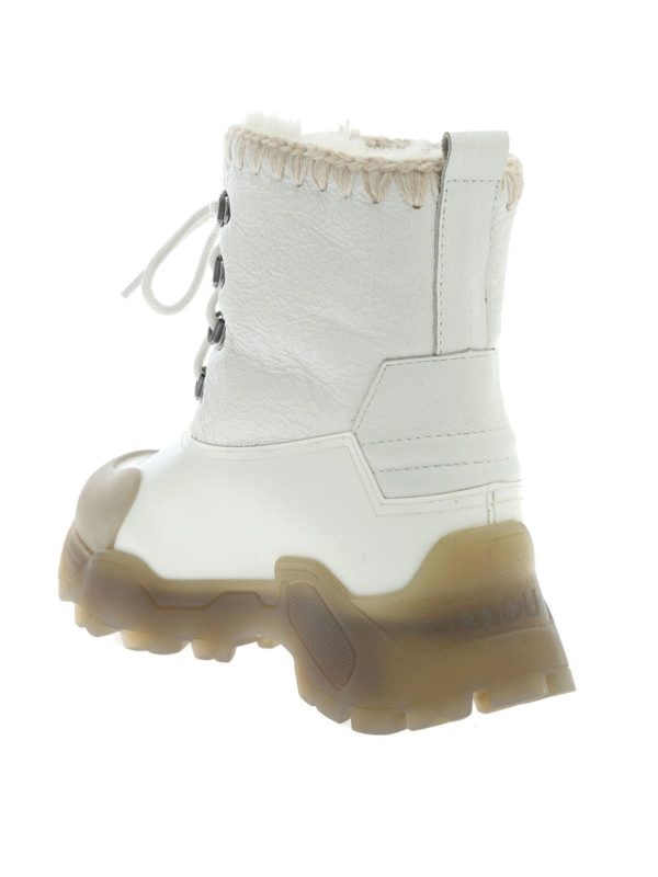 mou white boots