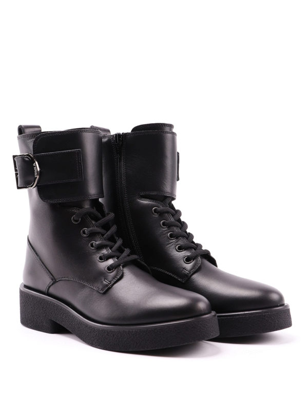 combat boots straps