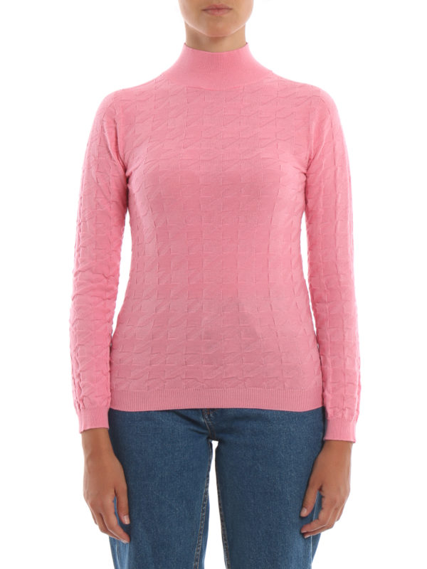 Pink wool turtleneck sweater 