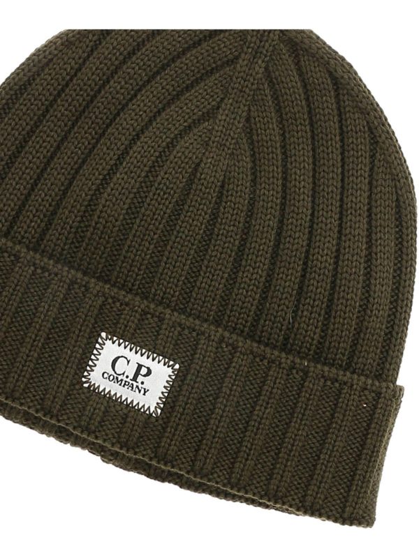 army green toque