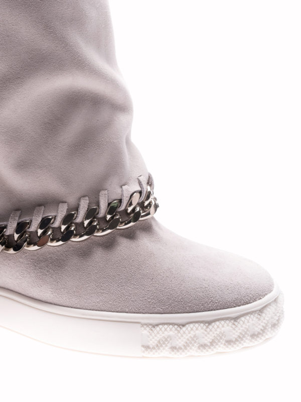 casadei chain boots