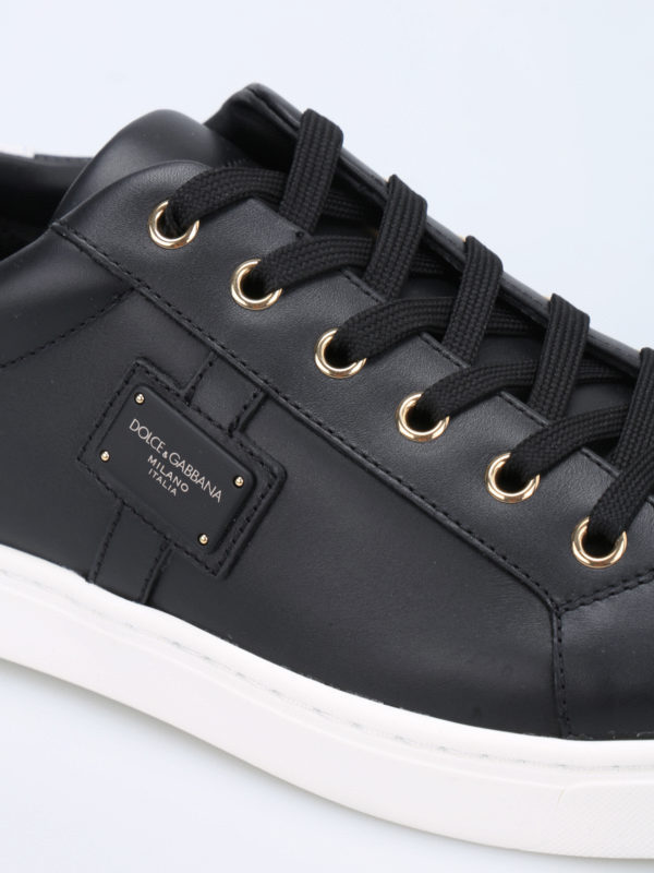 dolce and gabbana plaque trainers