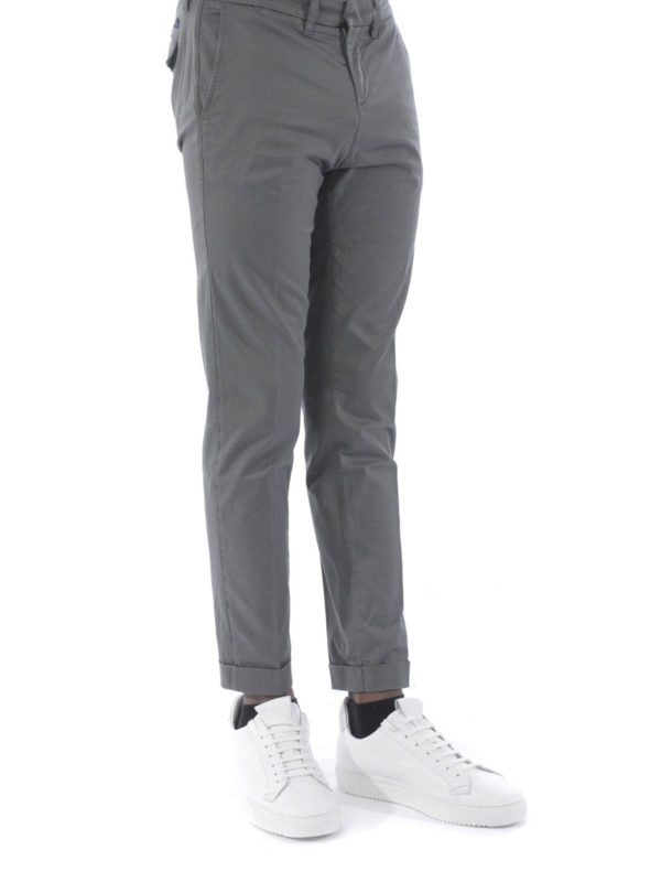 Stretch cotton capri trousers 