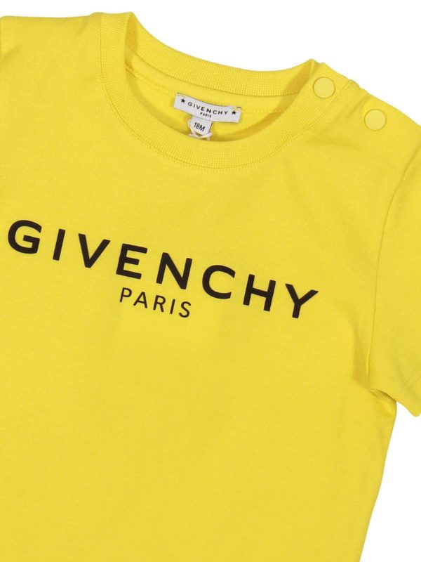 T-shirts Givenchy - Yellow t-shirt with logo - H05116535 