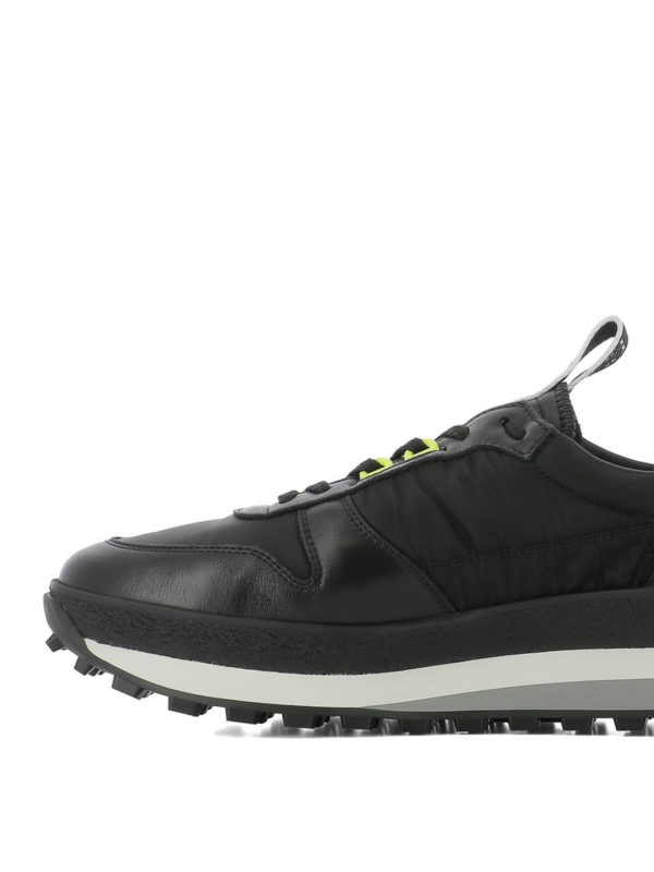 givenchy tr3 runner