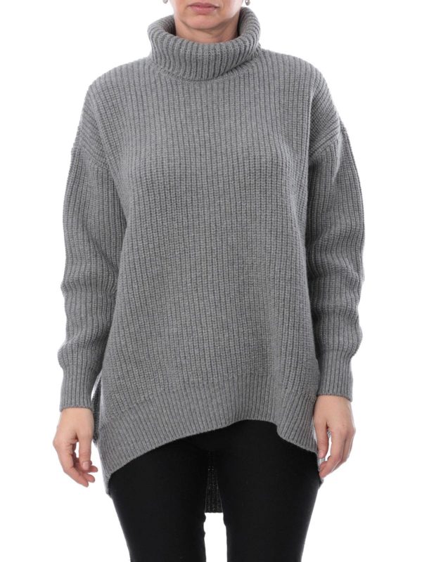 Alpaca and wool oversized turtleneck 