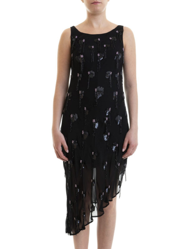 sleeveless embroidered dress