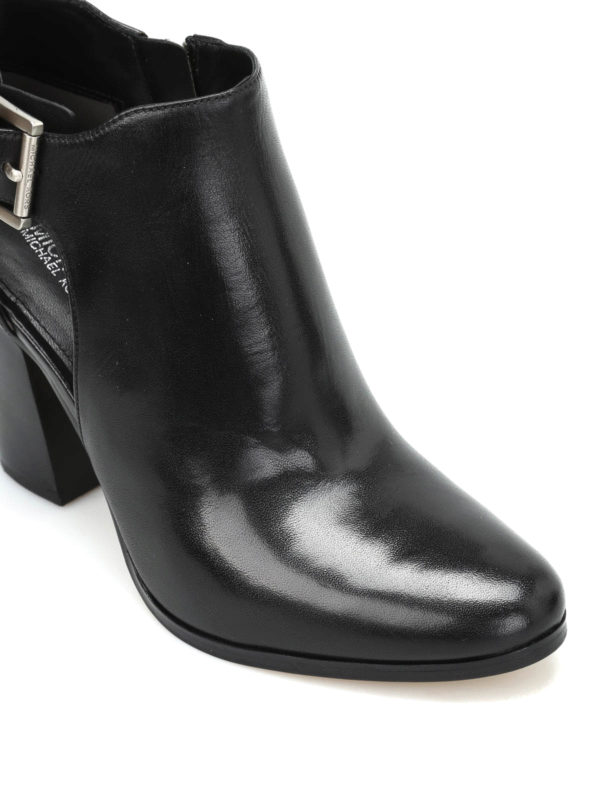 نیم بوت Michael Kors - Adams leather booties - 40T6ADHE5L001 | iKRIX