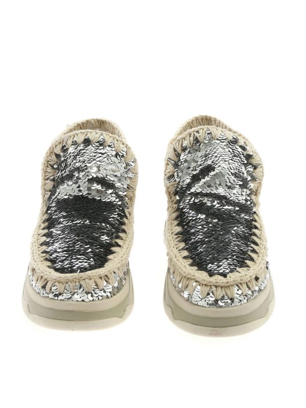 silver mou boots