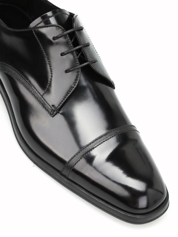 prada plain toe derby
