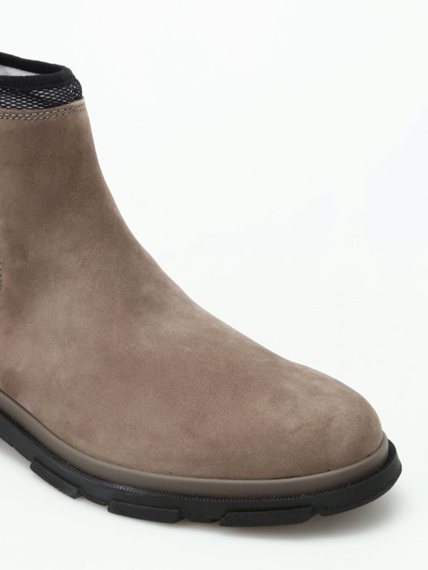 swims chelsea boots