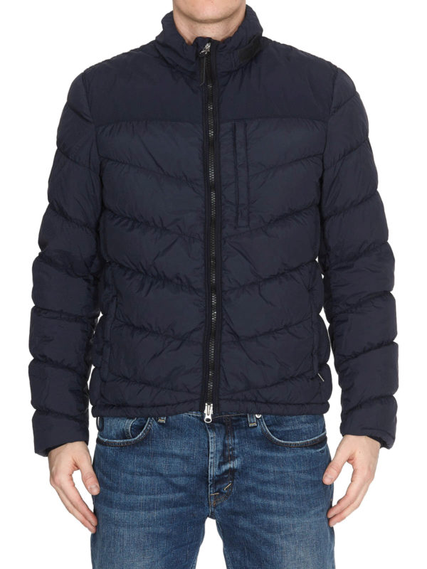 Dark blue puffer jacket 