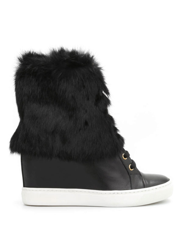 sneaker fur boots