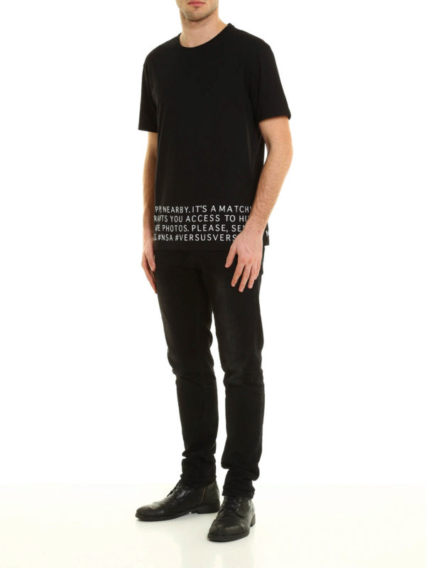lettering print t shirt by versus versace t shirts ikrix lettering print t shirt by versus versace t shirts ikrix