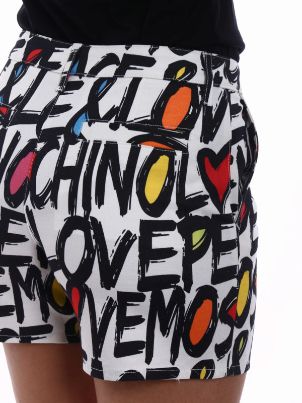 moschino all over print shorts
