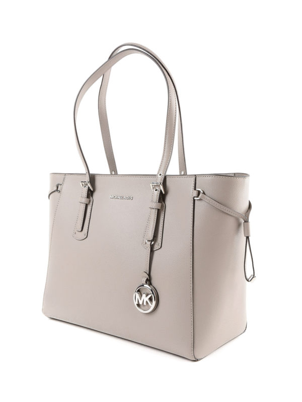 Totes bags Michael Kors - Voyager medium pearl grey leather tote -  30H7SV6T8L081