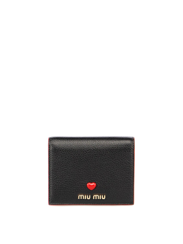 miu miu beach bag