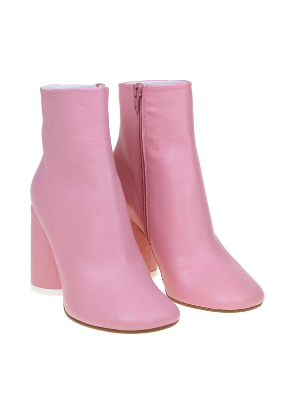 mm6 pink boots