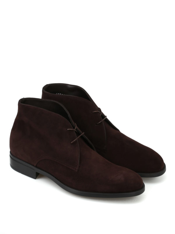 nubuck desert boots