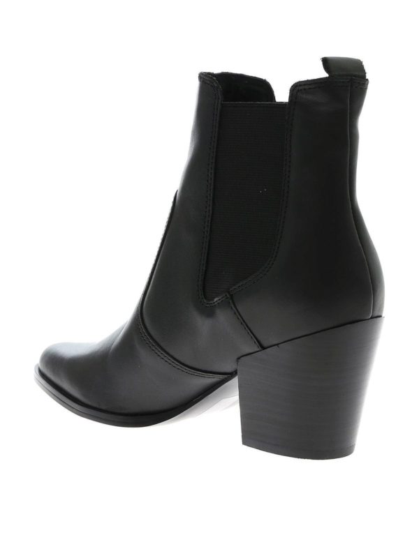 steve madden patricia ankle boots black