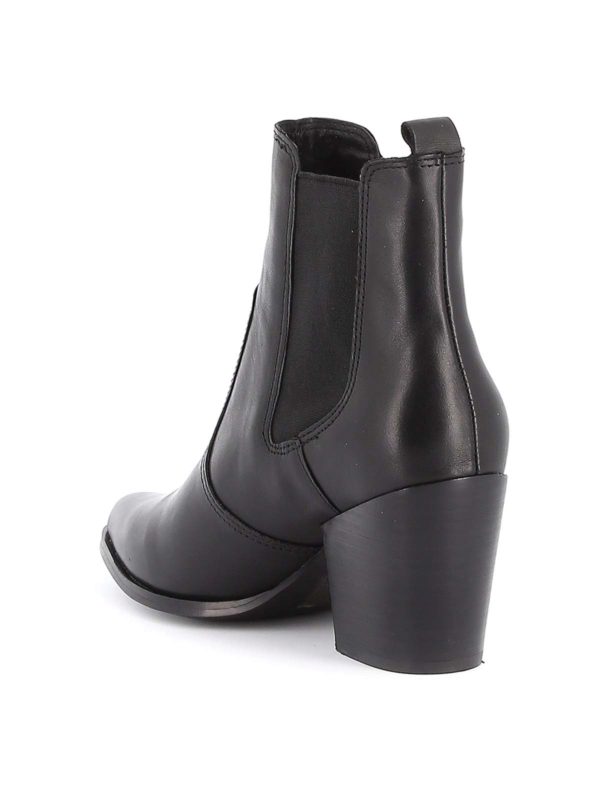 steve madden patricia boots