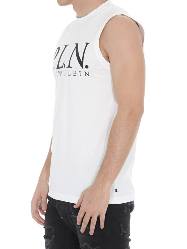 full sleeveless t shirt