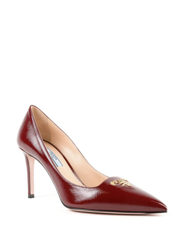 prada saffiano leather pumps