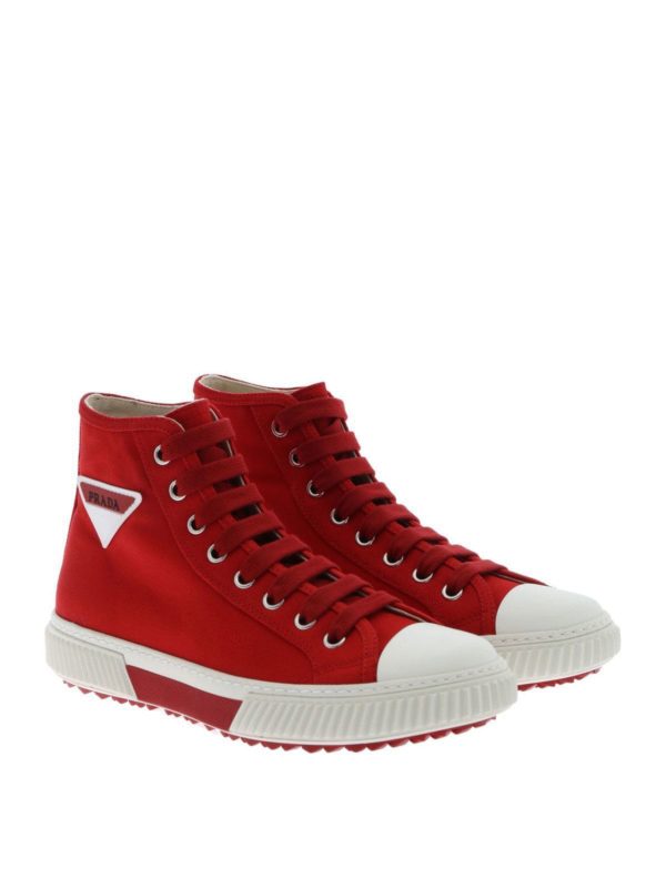 prada converse