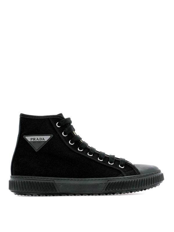 prada stratus