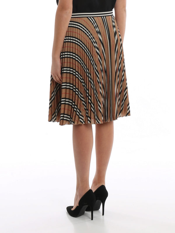 burberry women's pleated skirts