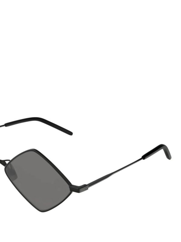 chanel quilted sunglasses