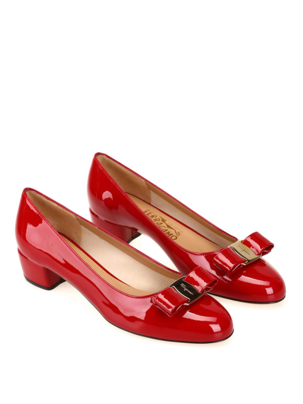 red patent leather pumps wide width