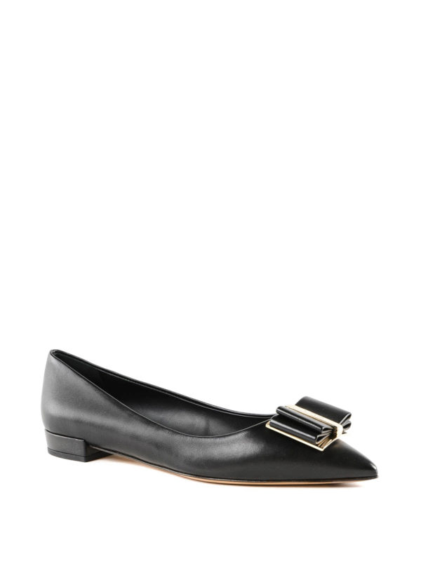 salvatore ferragamo pimpa pumps