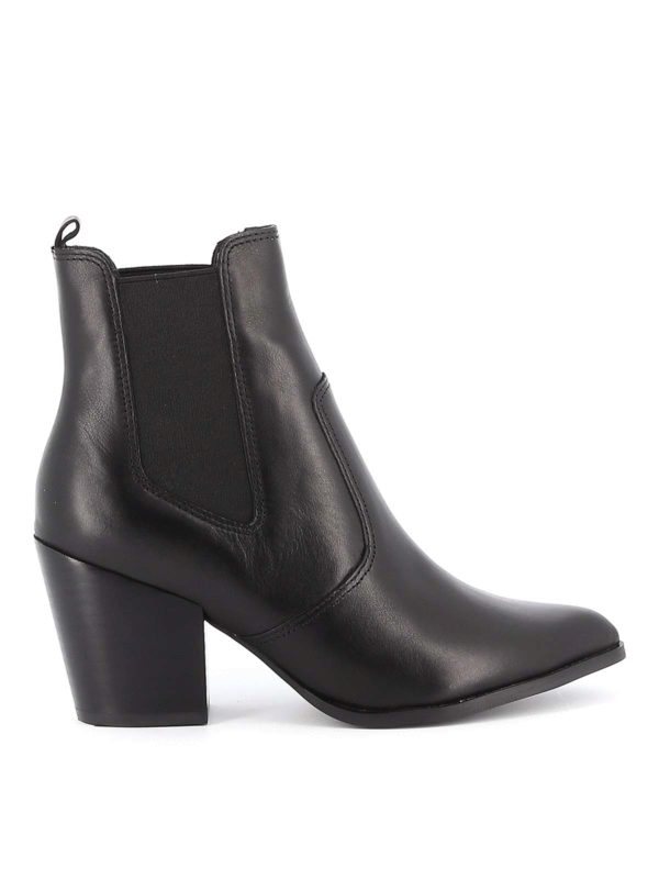 patricia chelsea bootie steve madden