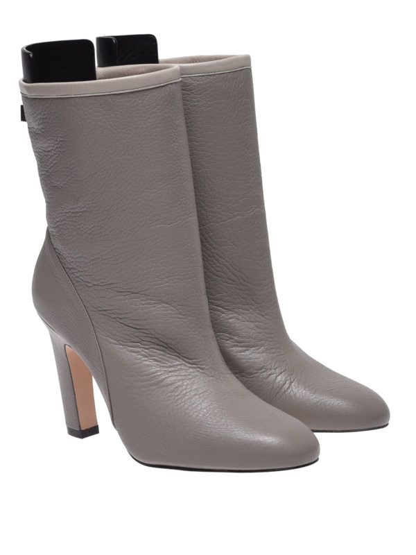 stuart weitzman boots black friday