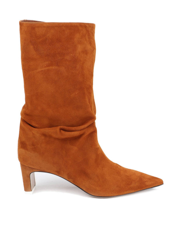 pointed toe tan boots